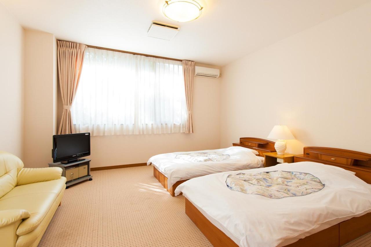 Watarase Onsen Hotel Yamayuri Hongú Exteriér fotografie