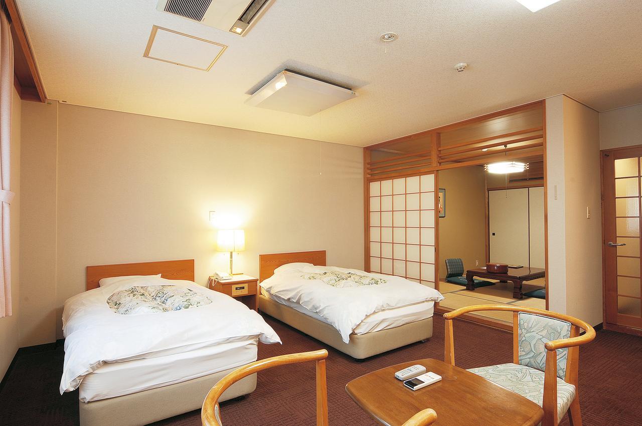 Watarase Onsen Hotel Yamayuri Hongú Exteriér fotografie
